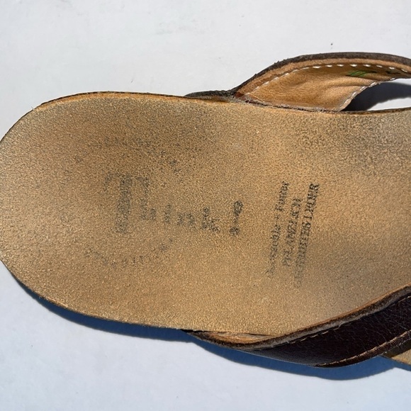 Think! Julia Brown Leather And Cork Cross Strap Sandals - Picture 7 of 10